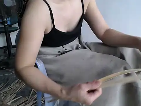 nolame18xxx online show from 14, 9, 2025