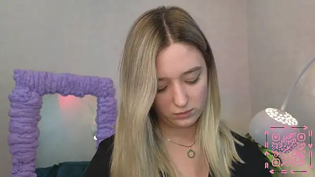 JessRosen online show from 1, 2, 2025