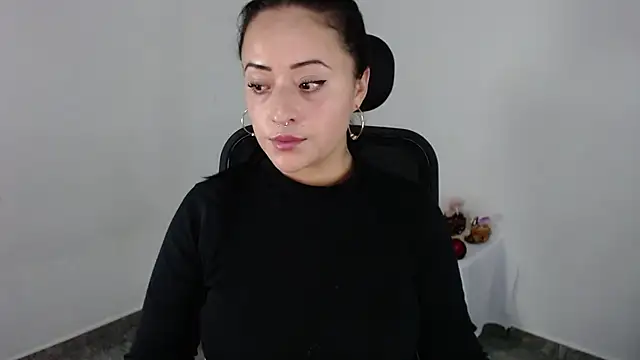 jjulietha95 online show from 11, 7, 2026
