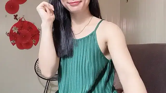Snapshot of LinhChi_9x chatting on 1, 5, 2026 LinhChi 9x online show from 1, 5, 2026