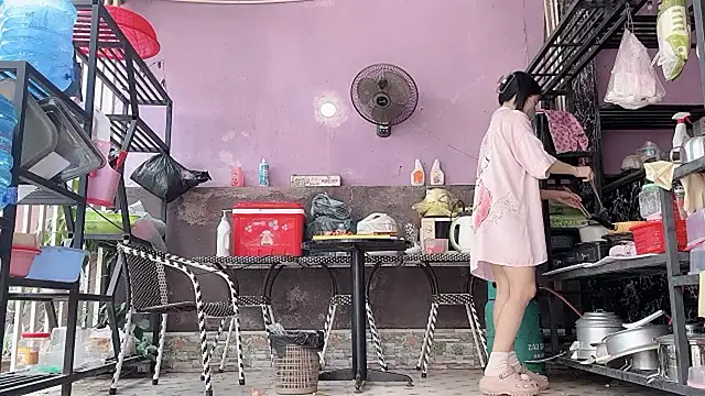 LinhChi 9x online show from 15, 6, 2026