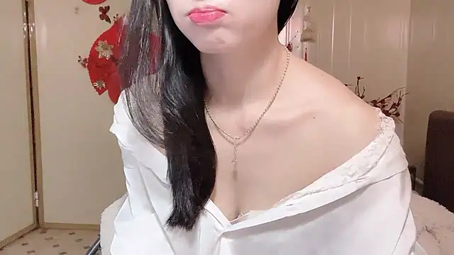 LinhChi 9x online show from 6, 7, 2026
