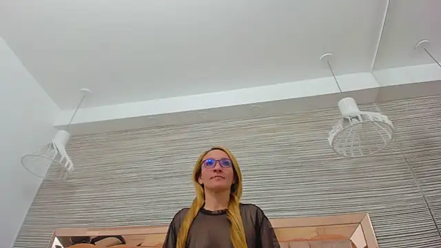 maddy cartter online show from 25, 9, 2025