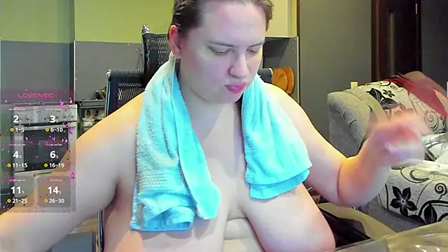 1lindsey1 online show from 6, 10, 2025