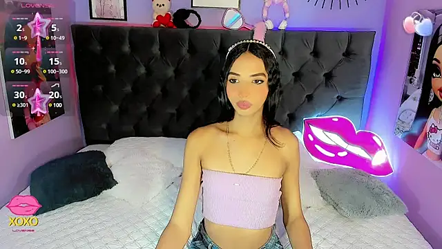 Babyenderlyn online show from 17, 3, 2025