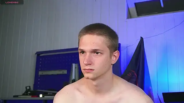 dustyn fox online show from 4, 10, 2025