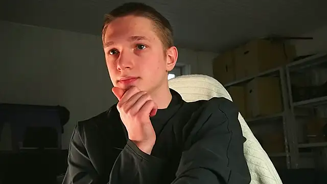 dustyn fox online show from 18, 4, 2026