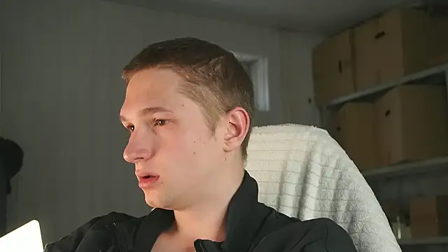 dustyn fox online show from 24, 4, 2026