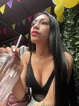 Effy Bonny online show from 14, 3, 2025