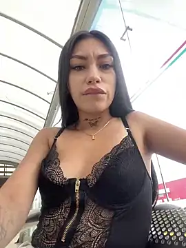 Effy Bonny online show from 16, 3, 2025