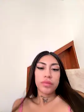 Effy Bonny online show from 6, 11, 2025