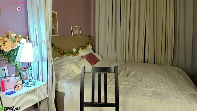 Dearly Emily online show from 26, 4, 2026