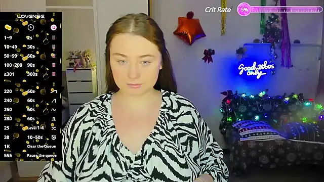 Demure Smile online show from 13, 12, 2024