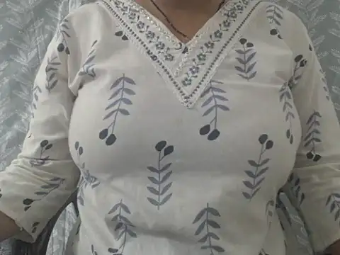 cute-priy online show from 13, 6, 2026