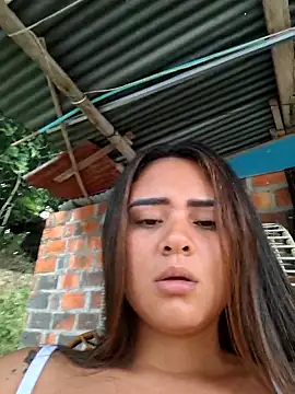 Snapshot of sexy-latin10 chatting on 23, 11, 2025 sexy-latin10 online show from 23, 11, 2025