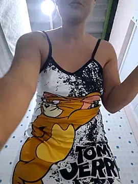 Snapshot of sexy-latin10 chatting on 25, 11, 2025 sexy-latin10 online show from 25, 11, 2025