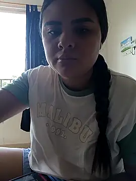 sexy-latin10 online show from 23, 4, 2026