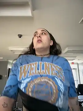 ThicBunz online show from 23, 4, 2026