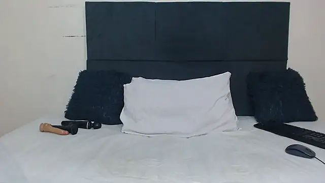 CANDY-X-LOVE-xx online show from 18, 3, 2025