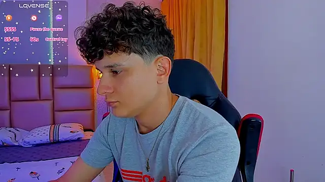 Nathan Bluee online show from 19, 2, 2025