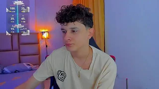 Nathan Bluee online show from 22, 2, 2025