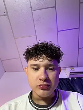 Nathan Bluee online show from 2, 12, 2025