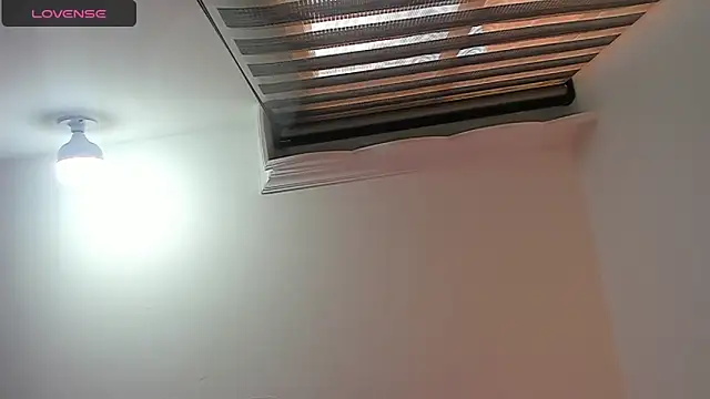 Samanthamillher10 online show from 14, 4, 2026