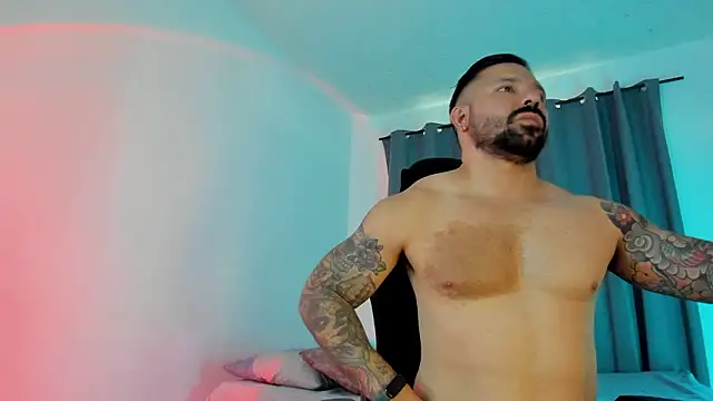 FreeLoveCouple online show from 10, 3, 2026