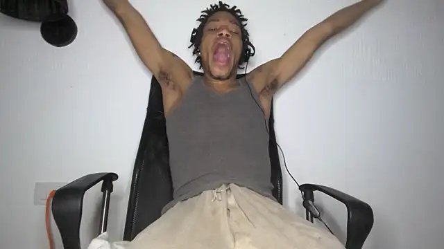 Skinnyblackman online show from 17, 6, 2026