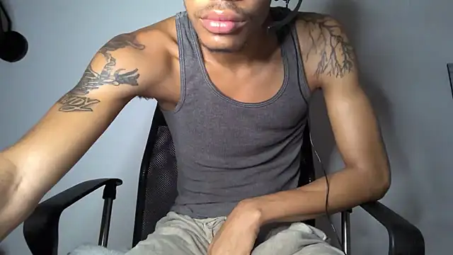 Skinnyblackman online show from 12, 7, 2026