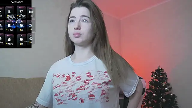 Snapshot of Luxuryalma chatting on 15, 12, 2025 Luxuryalma online show from 15, 12, 2025