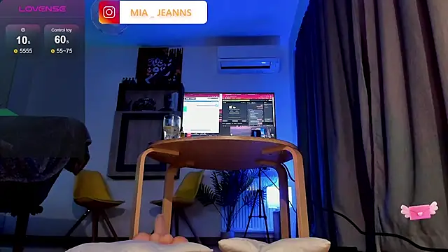 MiaJeanns online show from 3, 12, 2024