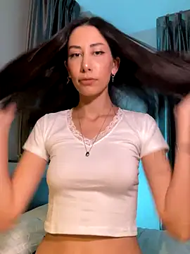 Sophiehii online show from 10, 10, 2025