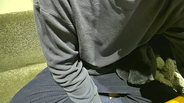 Snapshot of atom0407 chatting on 29, 12, 2024 atom0407 online show from 29, 12, 2024