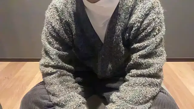 Snapshot of atom0407 chatting on 8, 3, 2025 atom0407 online show from 8, 3, 2025