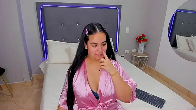 emma lye online show from 3, 3, 2025