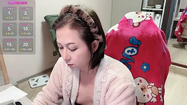 Snapshot of majlee2024 chatting on 11, 2, 2026 majlee2024 online show from 11, 2, 2026