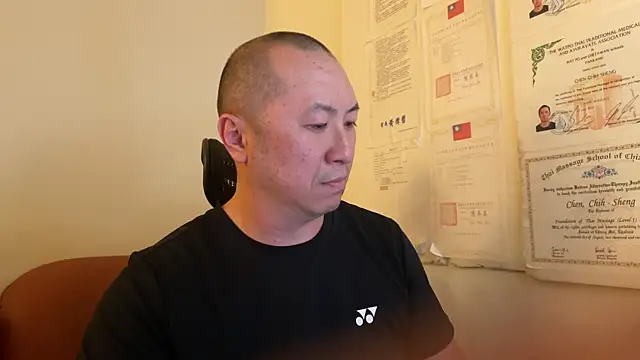 chih515 online show from 20, 12, 2024