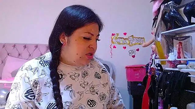lanaqueen699 online show from 27, 7, 2026