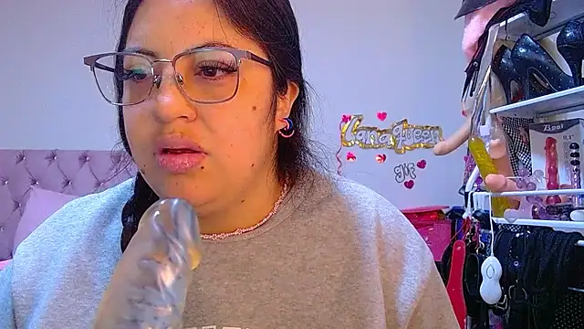 lanaqueen699 online show from 29, 7, 2026