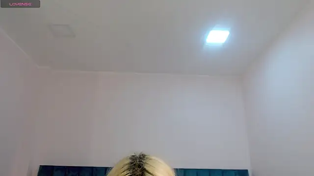 Snapshot of april_bunnyy chatting on 10, 2, 2026 april bunnyy online show from 10, 2, 2026