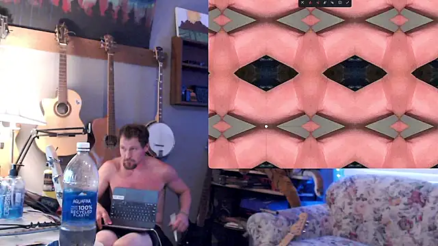 Snapshot of itsjameswebbscope chatting on 7, 7, 2026 itsjameswebbscope online show from 7, 7, 2026