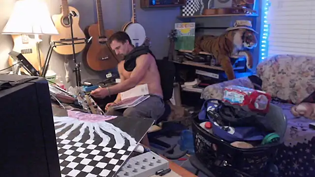 Snapshot of itsjameswebbscope chatting on 16, 7, 2026 itsjameswebbscope online show from 16, 7, 2026
