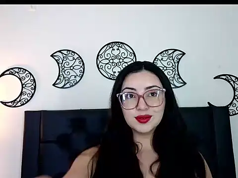 EvoletFMK online show from 19, 12, 2025