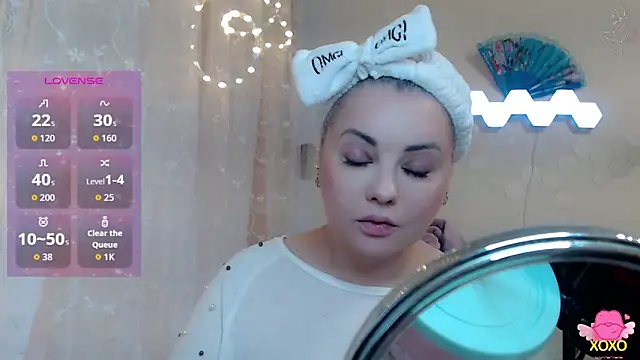 Snapshot of JewellKiss7 chatting on 15, 11, 2025 JewellKiss7 online show from 15, 11, 2025