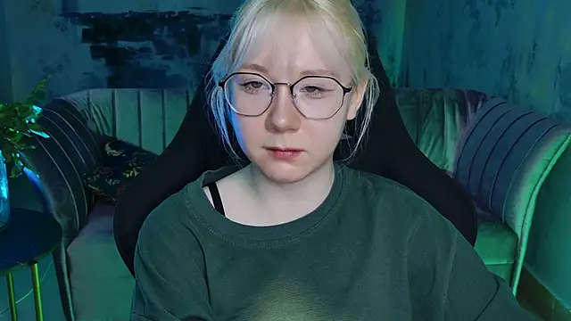 NancyMartinez online show from 8, 2, 2025