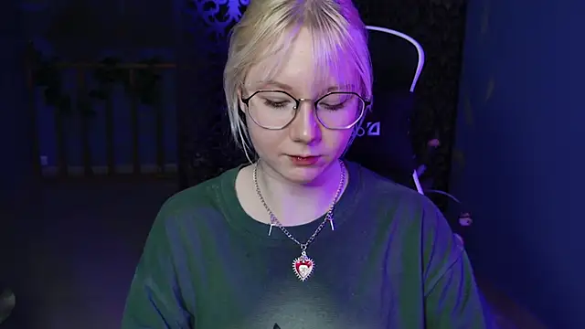 NancyMartinez online show from 15, 2, 2025