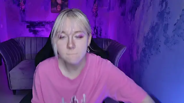 NancyMartinez online show from 1, 3, 2025