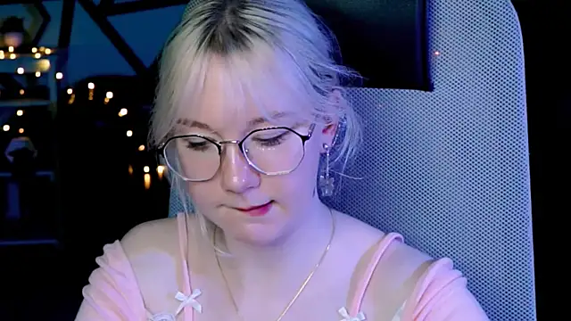 NancyMartinez online show from 13, 3, 2025