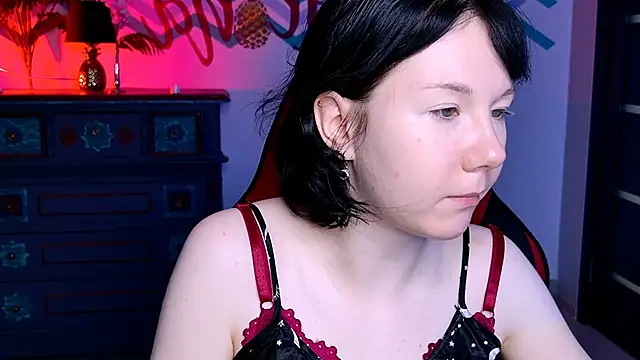 NancyMartinez online show from 4, 10, 2025